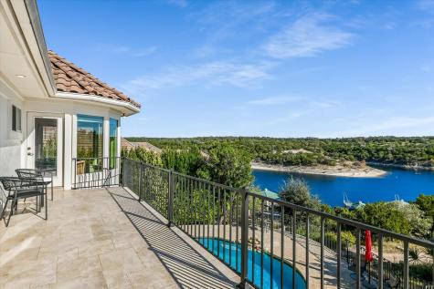 1817 Kingfisher Ridge Cove Lago Vista TX 78645