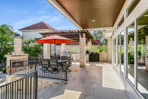 1817 Kingfisher Ridge Cove Lago Vista TX 78645