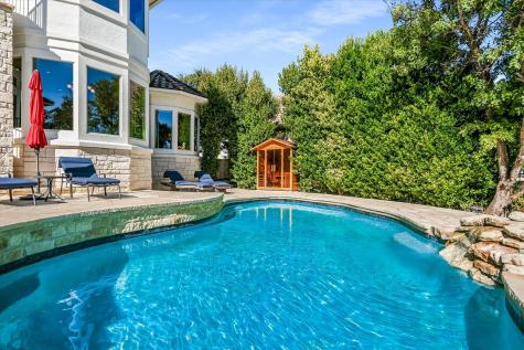 1817 Kingfisher Ridge Cove Lago Vista TX 78645