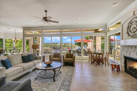 1817 Kingfisher Ridge Cove Lago Vista TX 78645