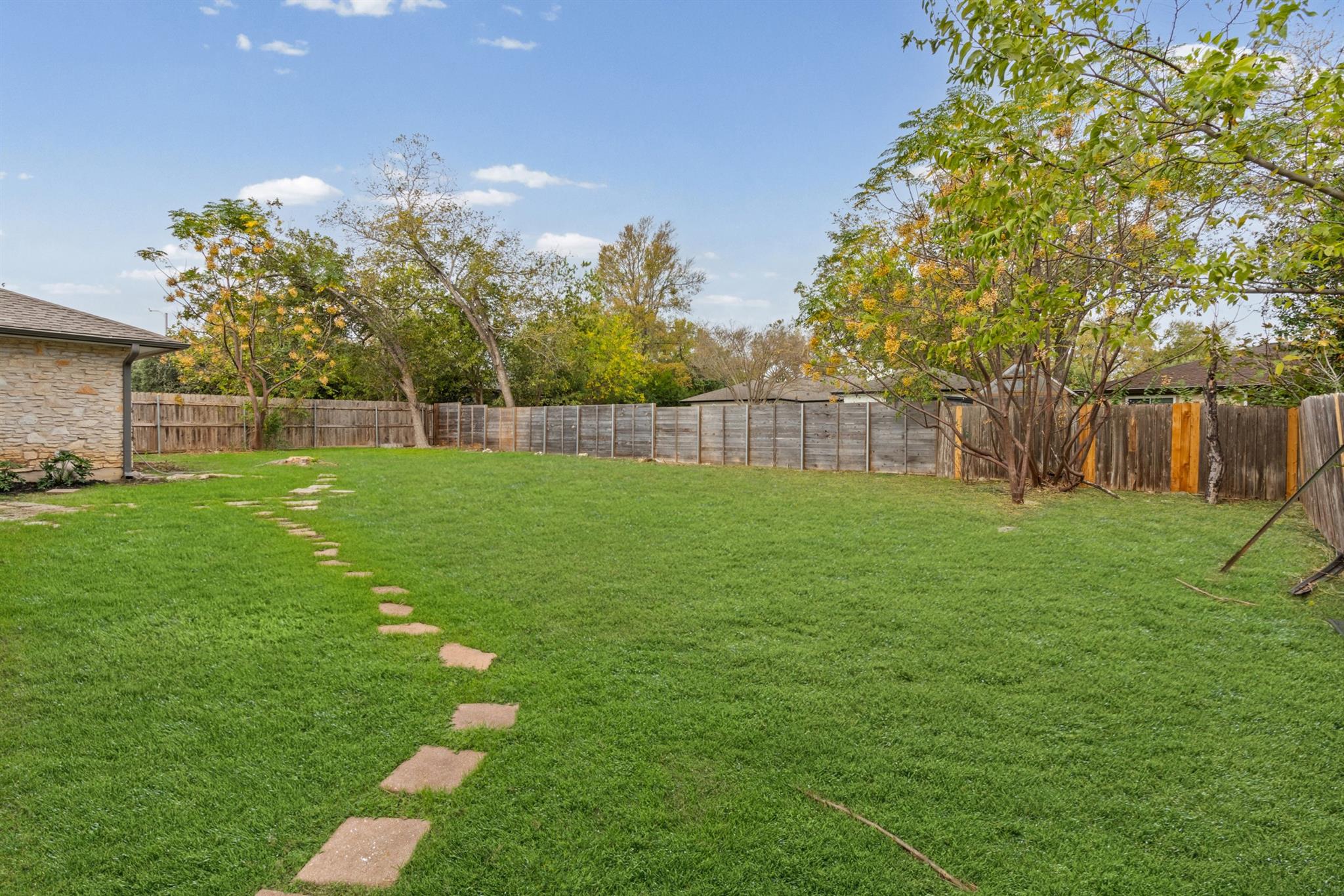 11004 Rustic Manor Lane Austin TX 78750