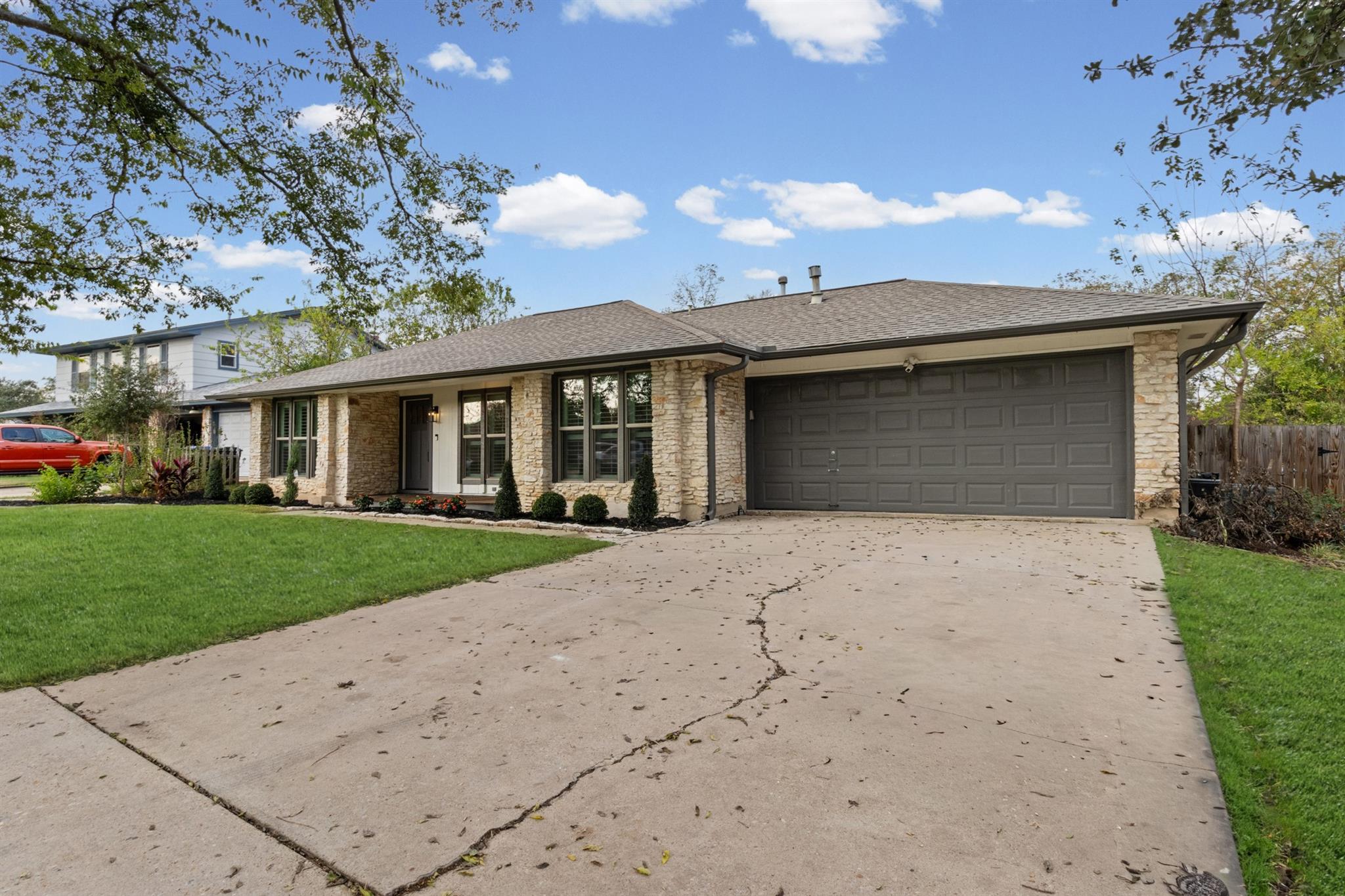11004 Rustic Manor Lane Austin TX 78750