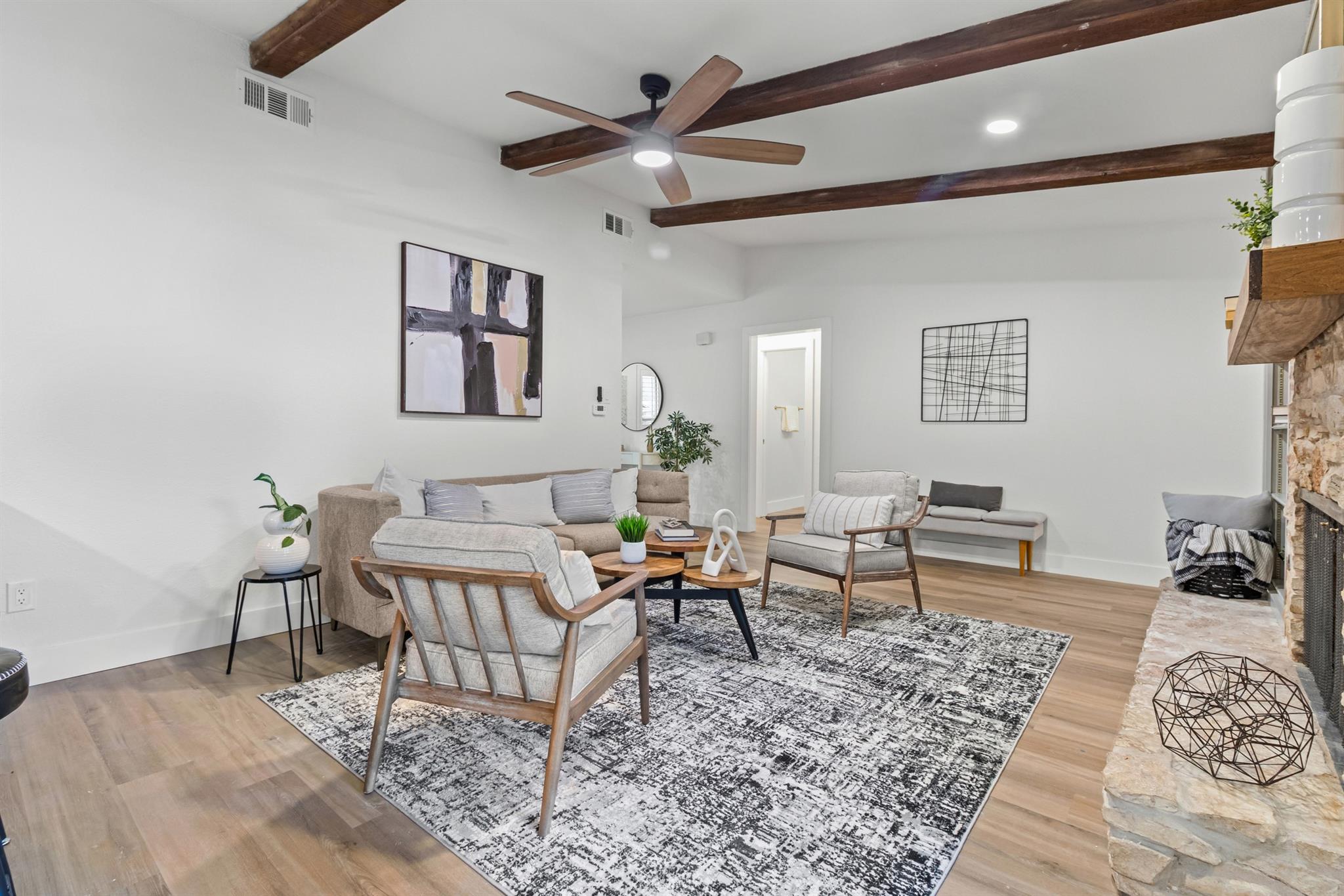 11004 Rustic Manor Lane Austin TX 78750