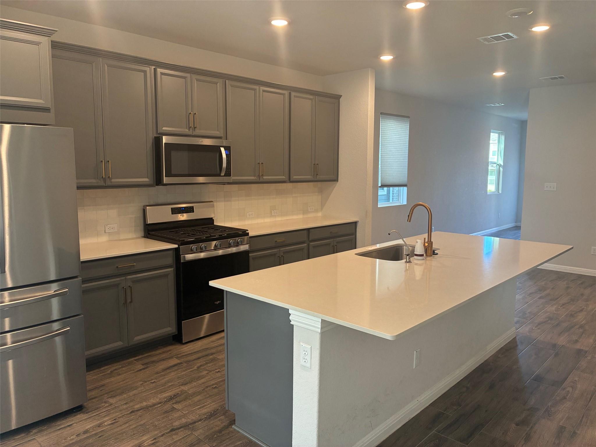 2509 Berryville Lane Leander TX 78641