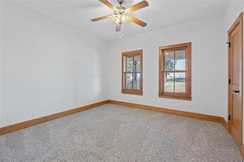 400 County Road 483 Taylor TX 76574