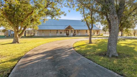 400 County Road 483 Taylor TX 76574
