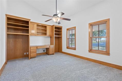 400 County Road 483 Taylor TX 76574