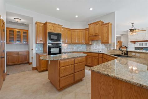 400 County Road 483 Taylor TX 76574