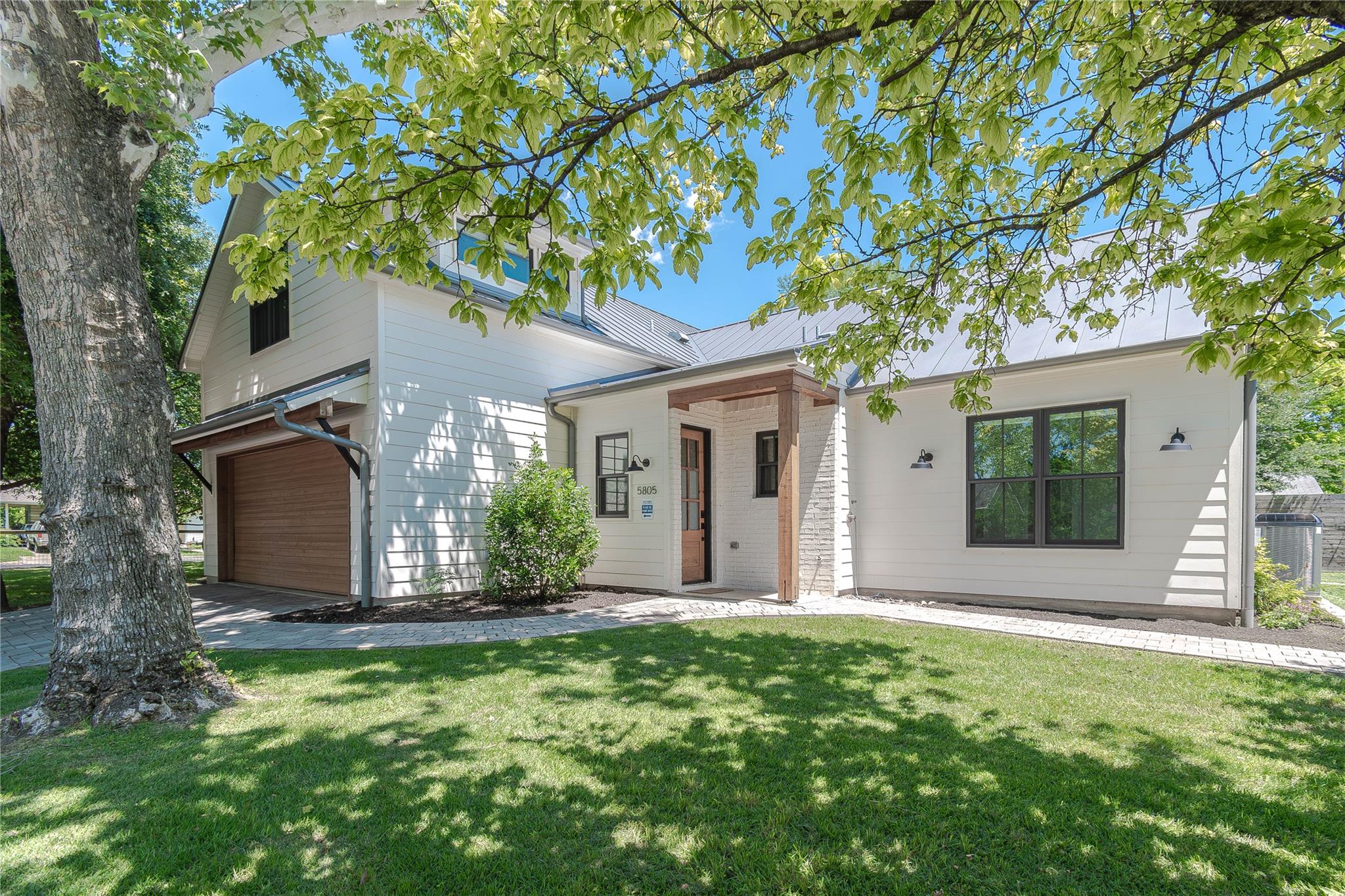 5805 Chesterfield Avenue Austin TX 78752