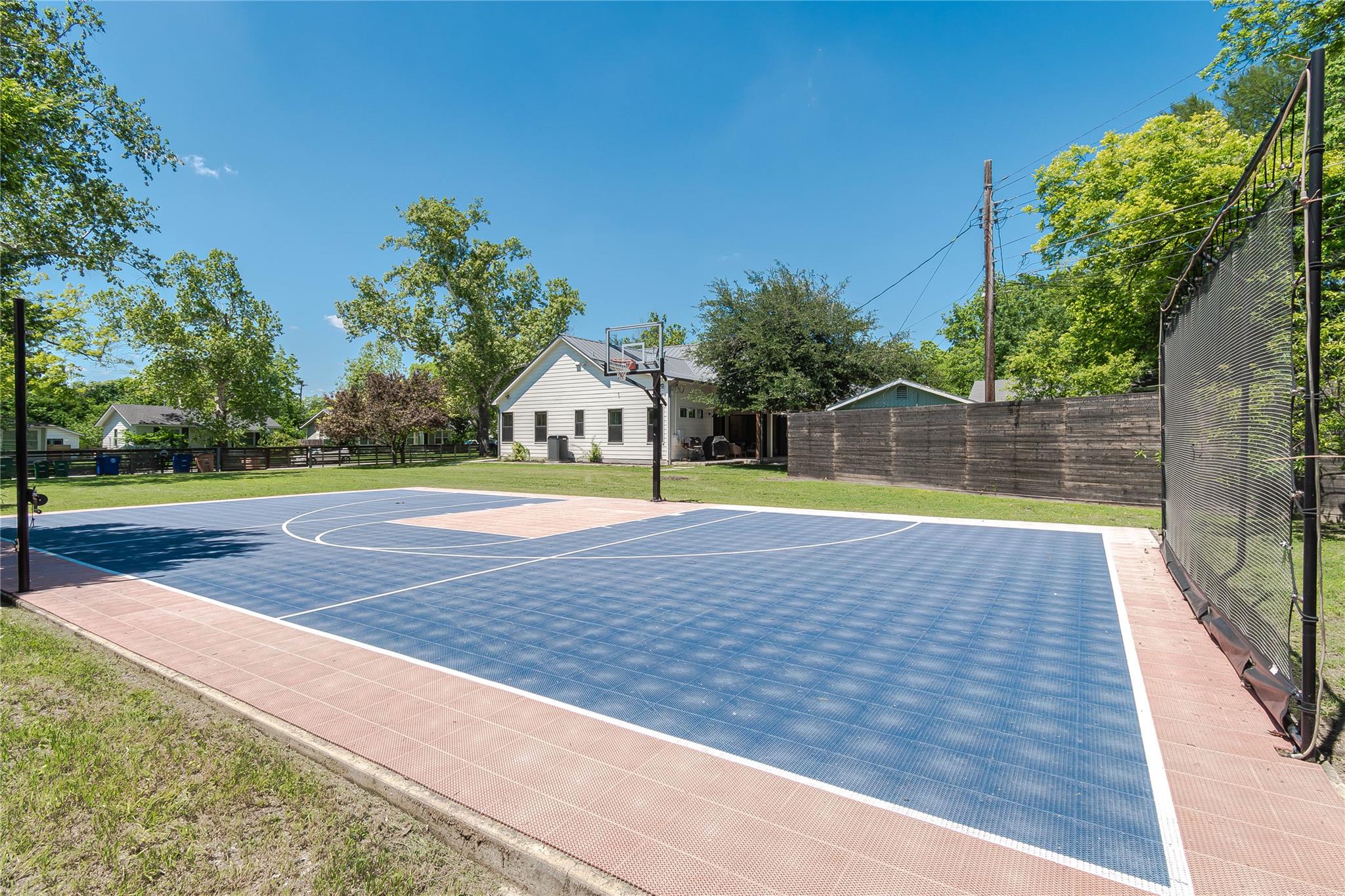 5805 Chesterfield Avenue Austin TX 78752