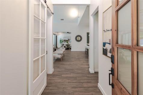 5805 Chesterfield Avenue Austin TX 78752