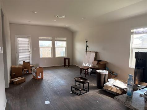 213 Lily Pond Trail San Marcos TX 78666