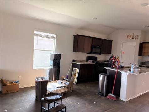 213 Lily Pond Trail San Marcos TX 78666