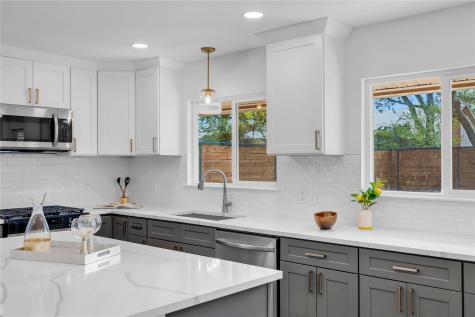 11602 Big Trail Austin TX 78759