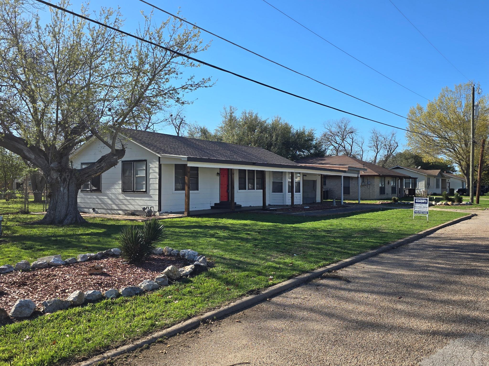 305 N 5th Street Thorndale TX 76577