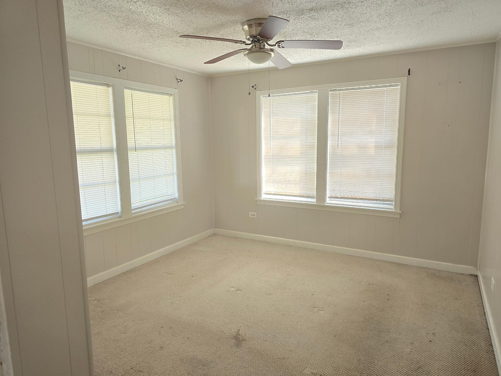 305 N 5th Street Thorndale TX 76577