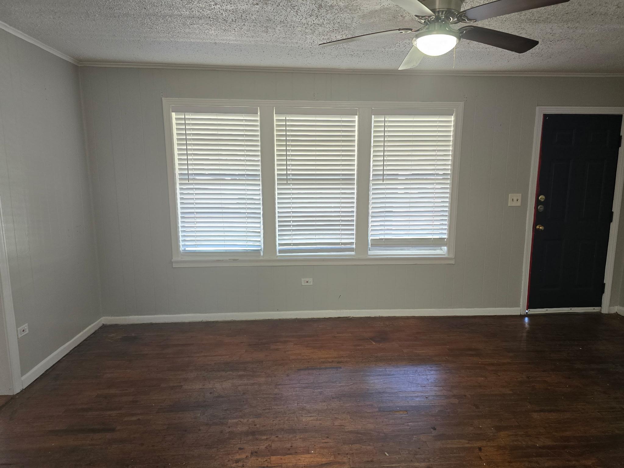 305 N 5th Street Thorndale TX 76577
