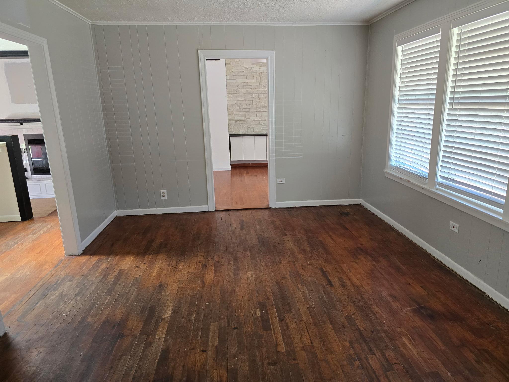 305 N 5th Street Thorndale TX 76577