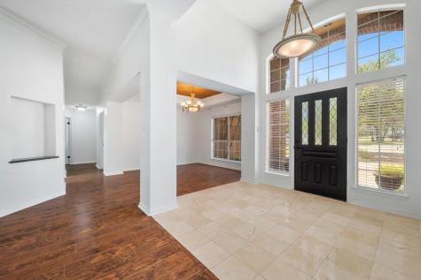 209 El Rio Drive Lakeway TX 78734