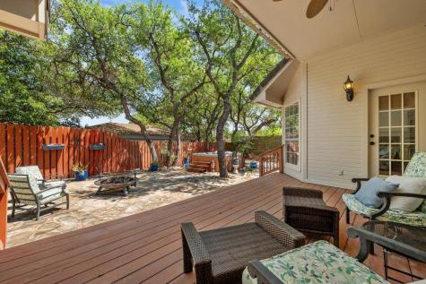 209 El Rio Drive Lakeway TX 78734