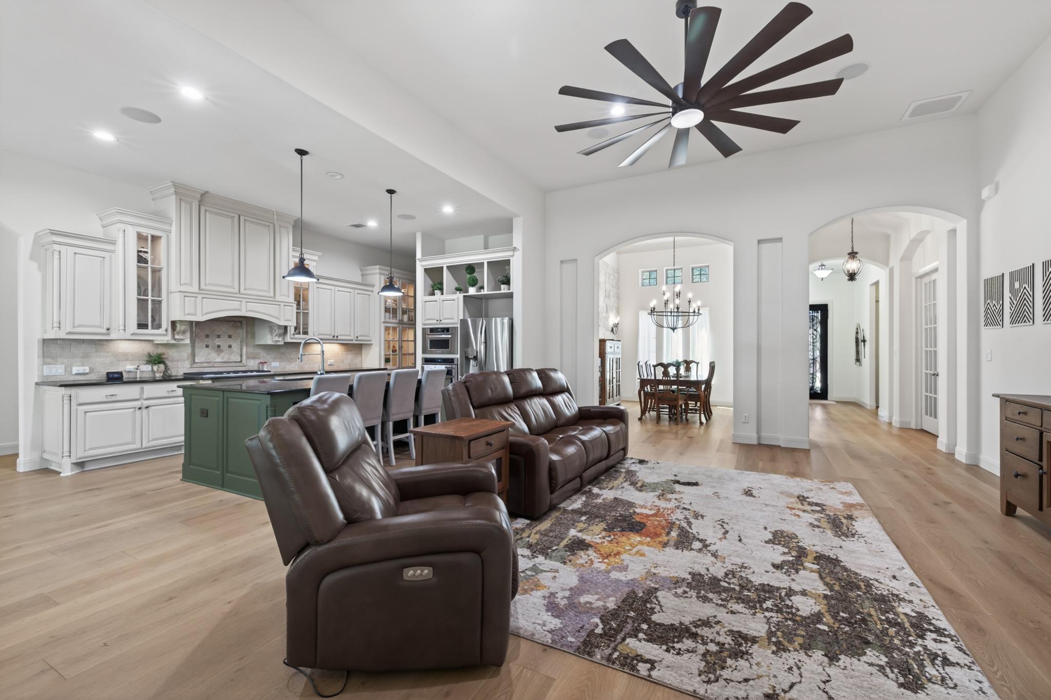 163 Estrella Crossing Georgetown TX 78628
