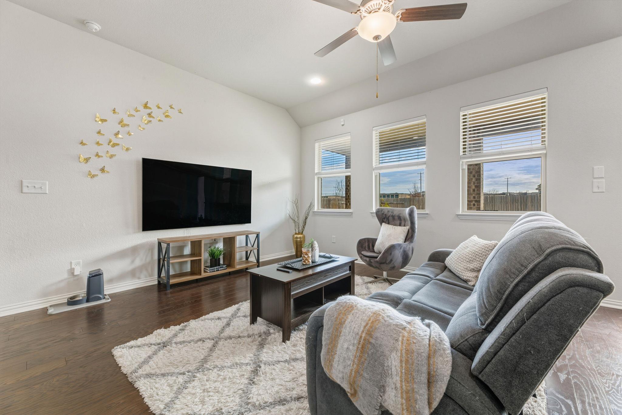 3544 De Soto Loop Round Rock TX 78665