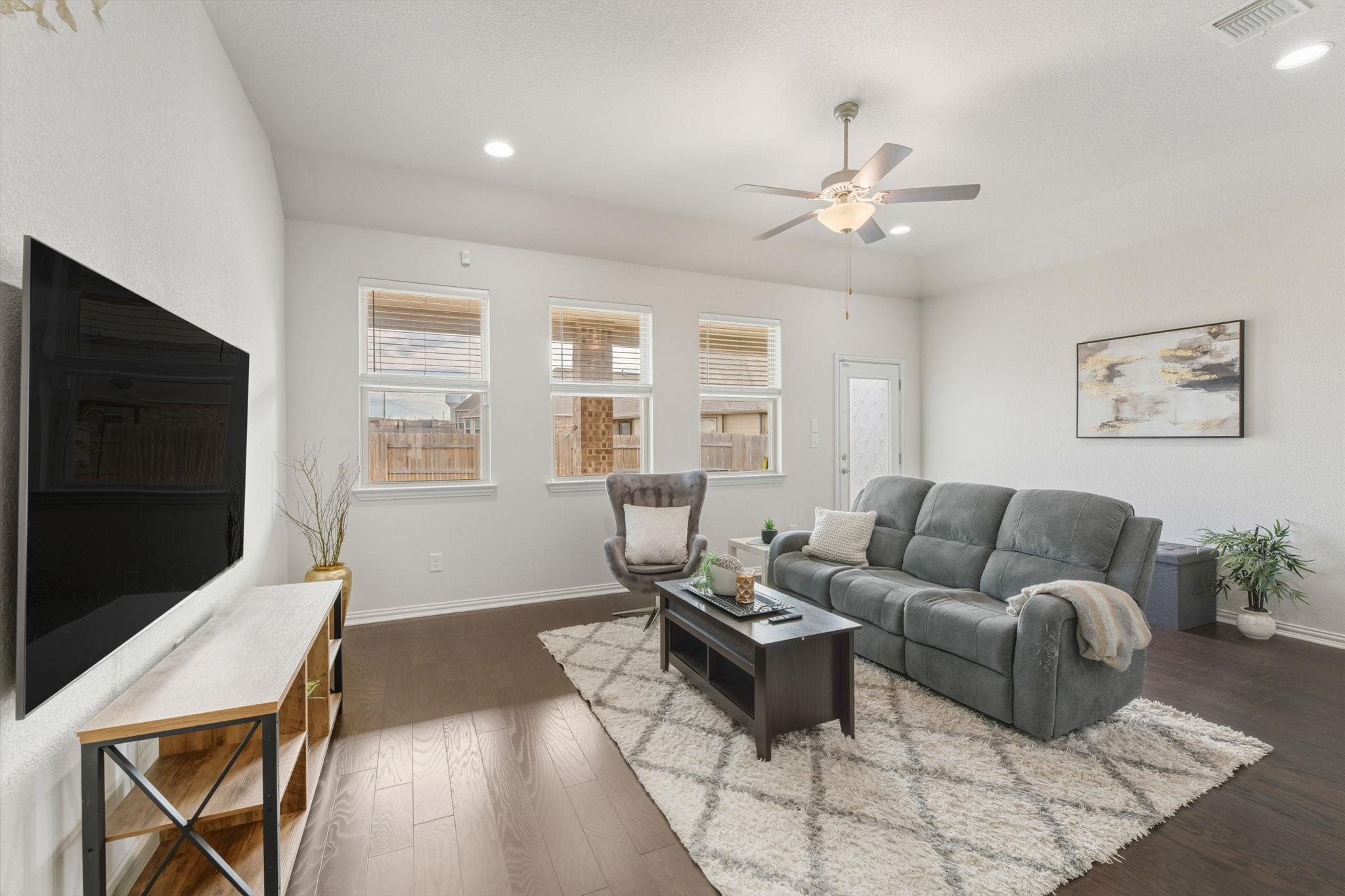 3544 De Soto Loop Round Rock TX 78665