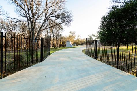 603 Oakwood Drive Buda TX 78610