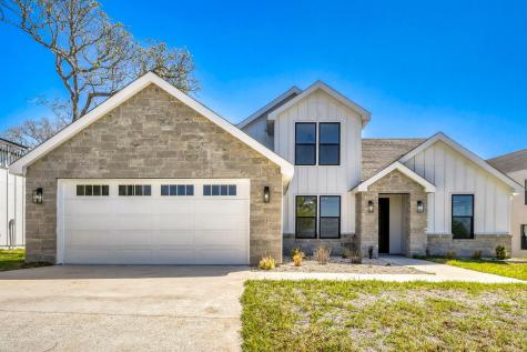 208 Ulupau Circle Bastrop TX 78602