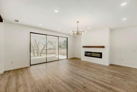 208 Ulupau Circle Bastrop TX 78602