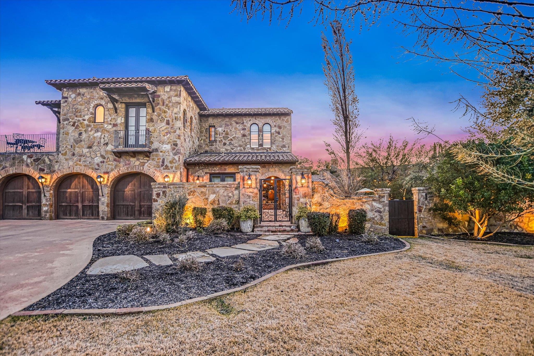 271 La Serena Loop Horseshoe Bay TX 78657