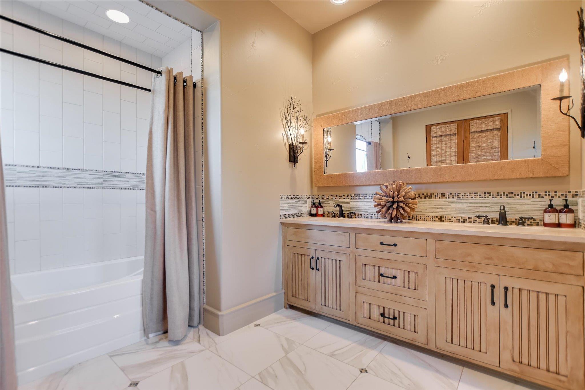271 La Serena Loop Horseshoe Bay TX 78657