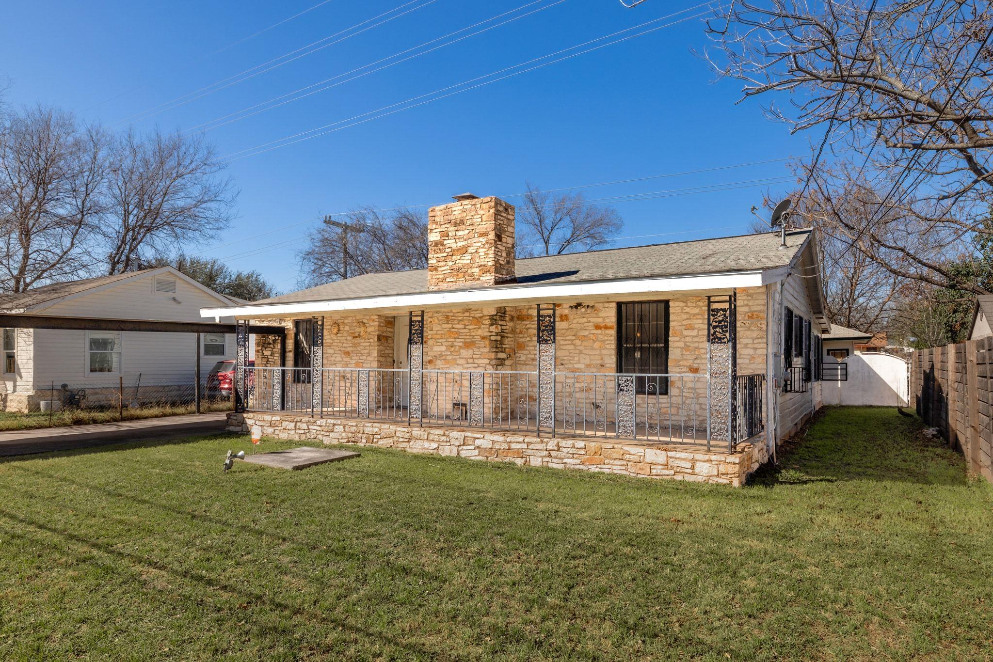 1114 Richardine Avenue Austin TX 78721