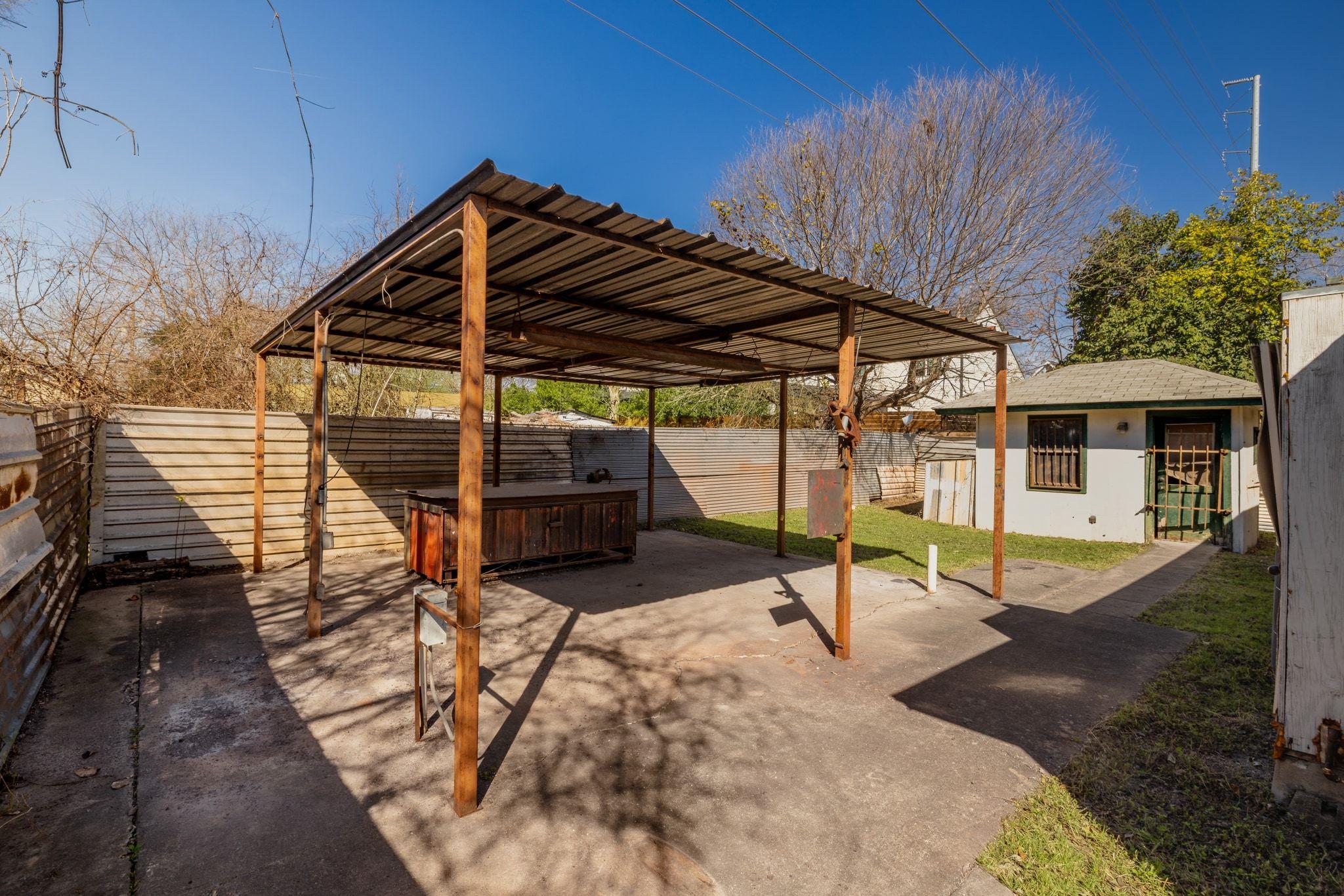 1114 Richardine Avenue Austin TX 78721