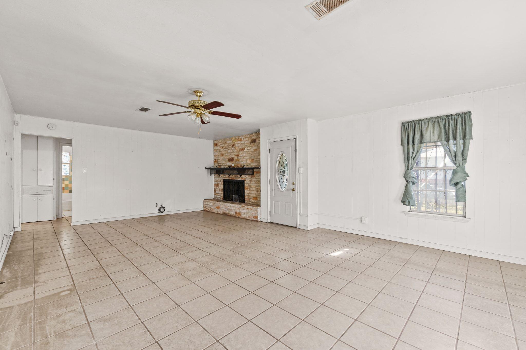 1114 Richardine Avenue Austin TX 78721