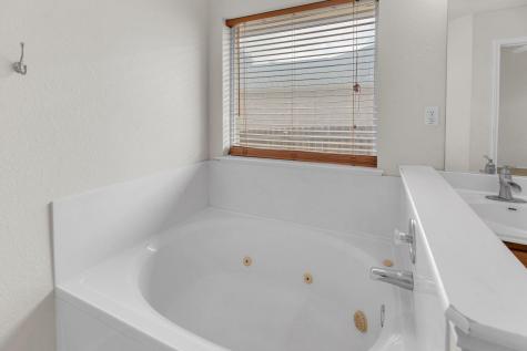 2317 Chestnut Path Round Rock TX 78664