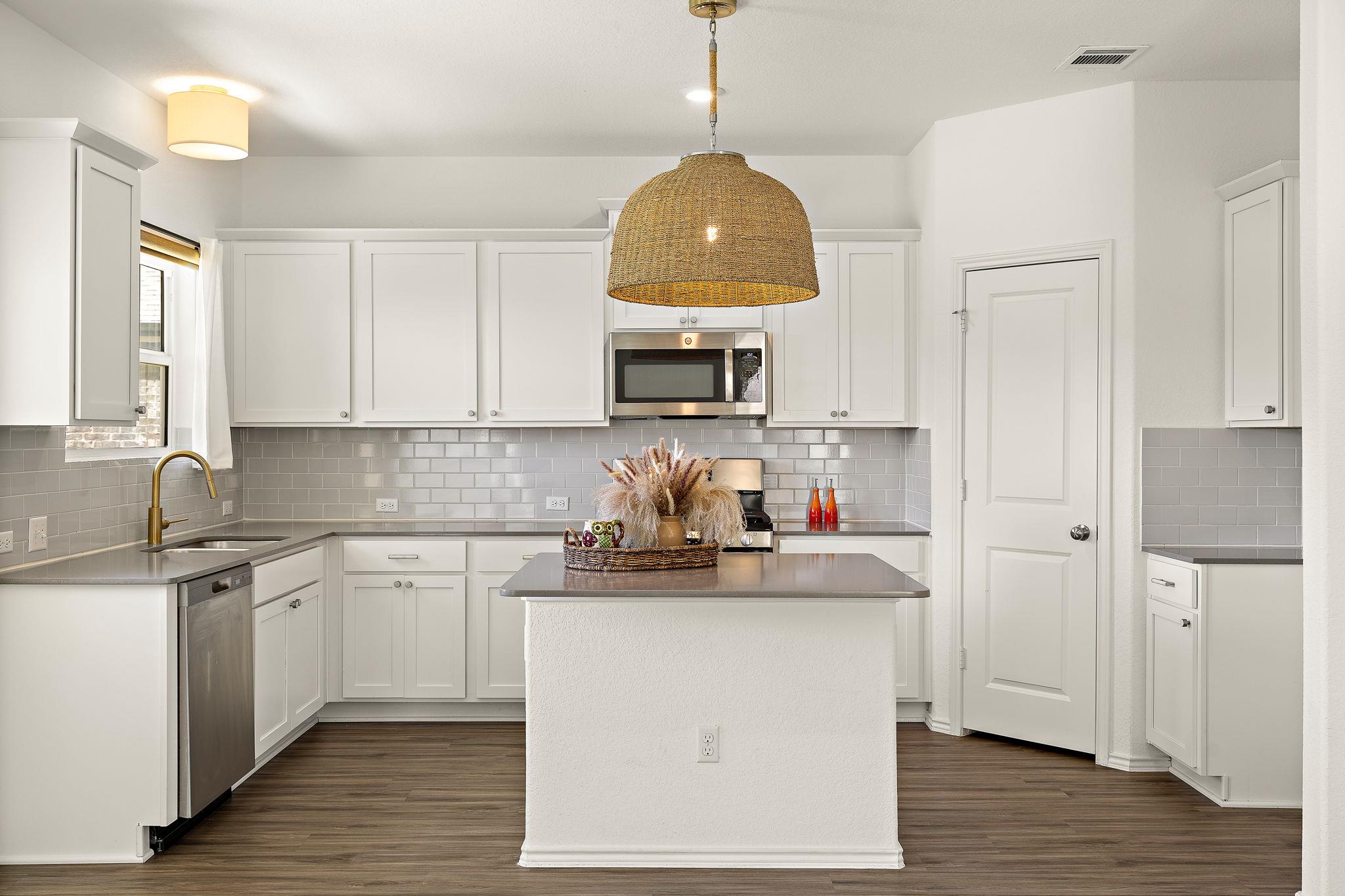 8002 Prairie Rye Drive Lago Vista TX 78645