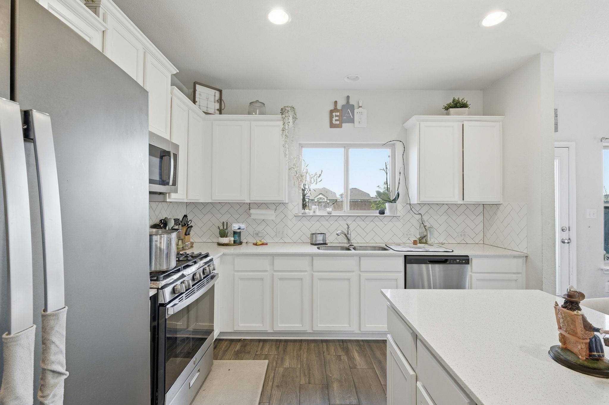 12432 Ostrich Trail Manor TX 78653