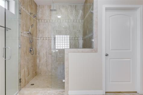 2009 American Drive Lago Vista TX 78645