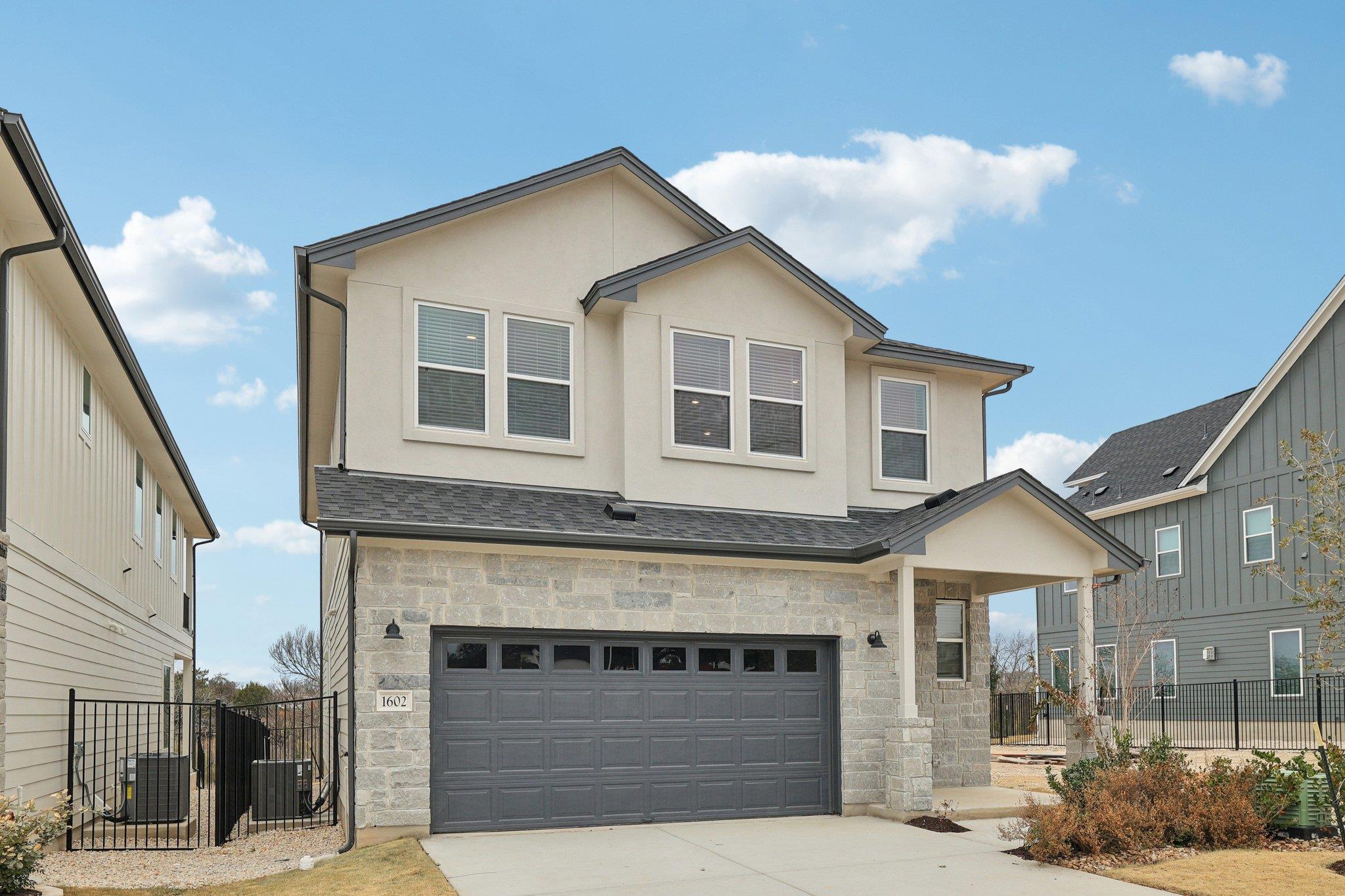 1602 Kit Circle Austin TX 78758