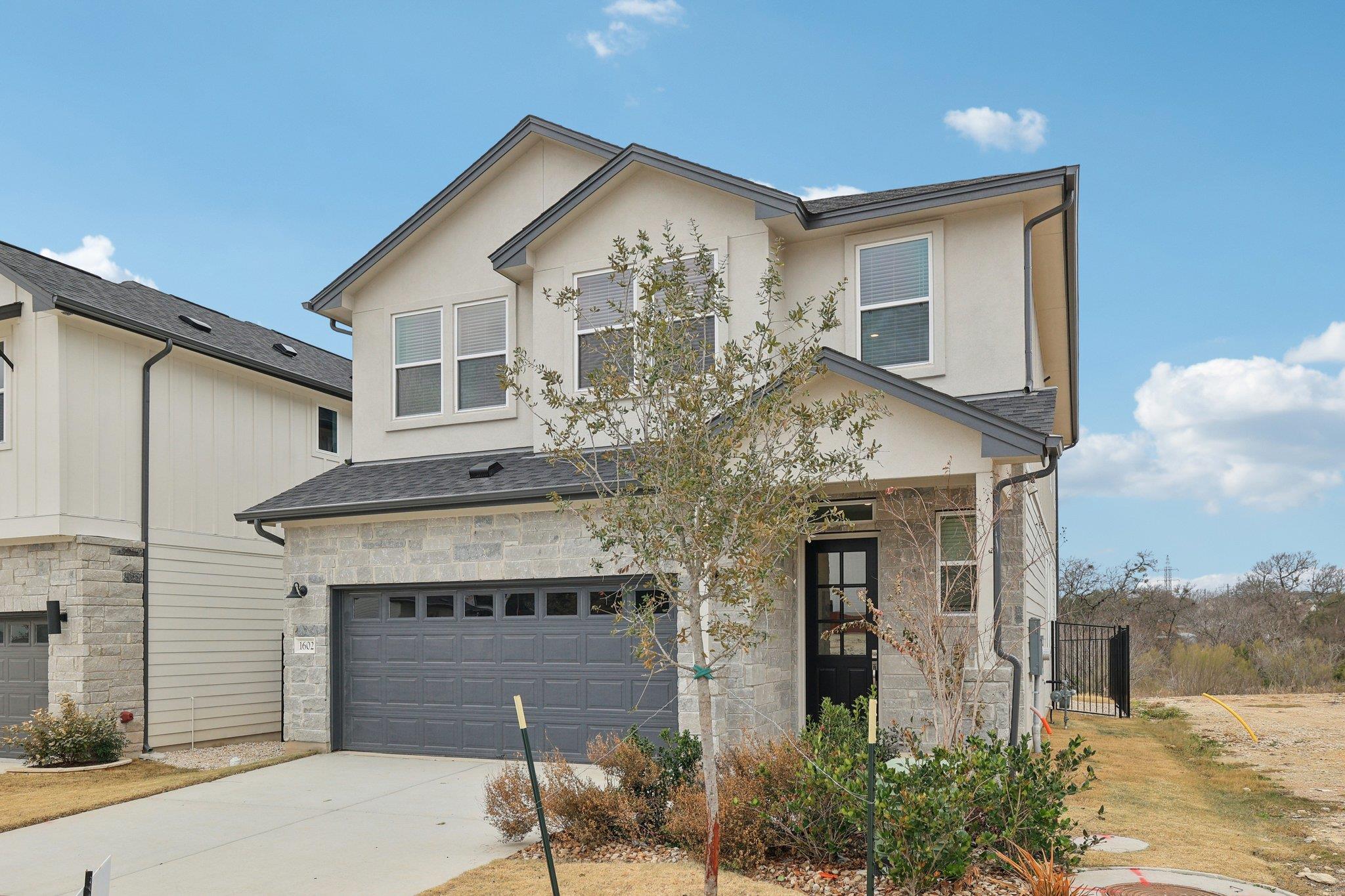 1602 Kit Circle Austin TX 78758
