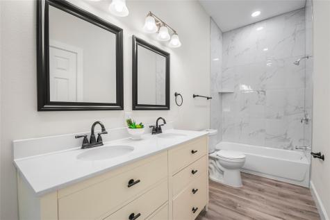 197 S Buckhorn Drive Bastrop TX 78602