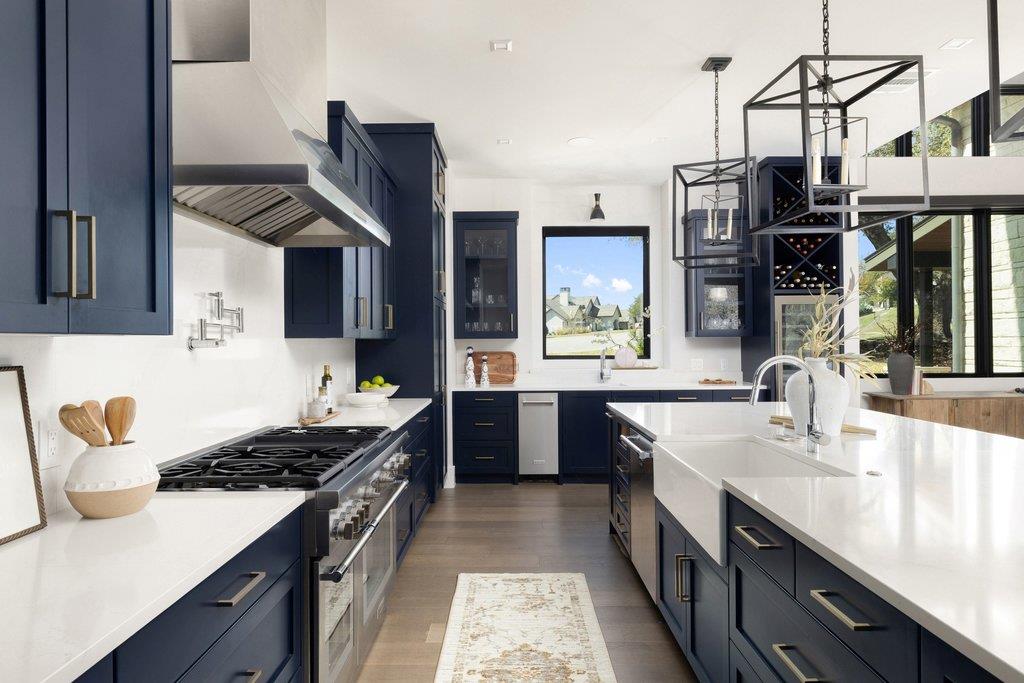 6037 W Verandero Court Austin TX 78738