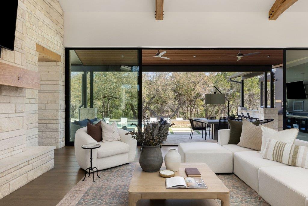 6037 W Verandero Court Austin TX 78738