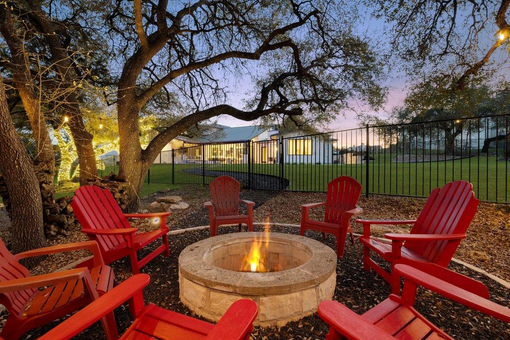 6037 W Verandero Court Austin TX 78738