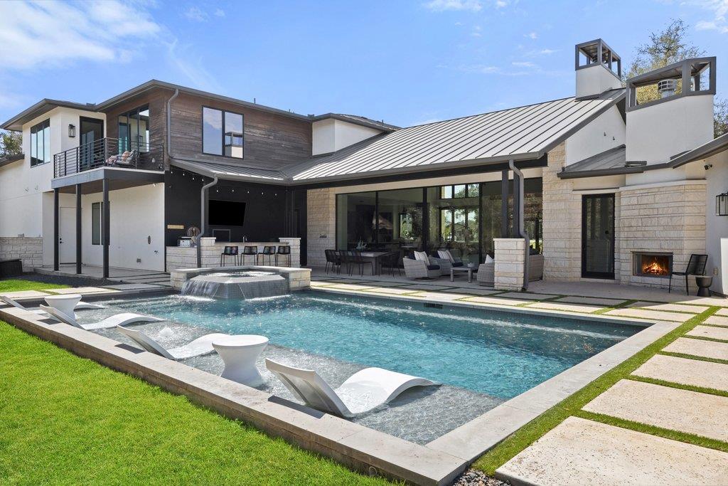 6037 W Verandero Court Austin TX 78738
