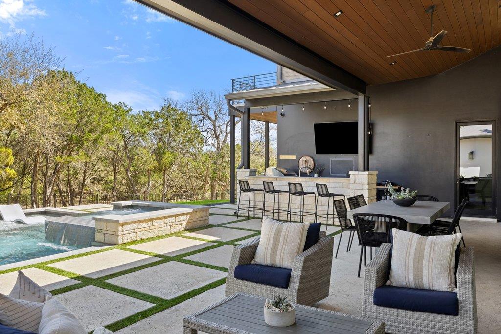 6037 W Verandero Court Austin TX 78738