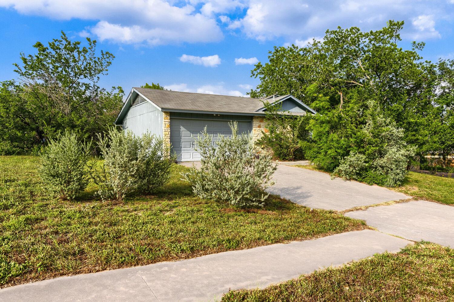 8404 Fenton Drive Austin TX 78736