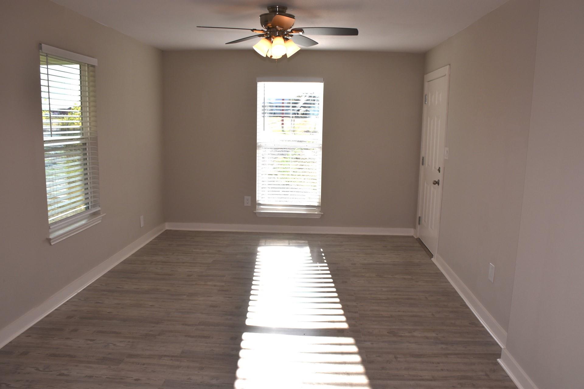 3751 County Road 463 Elgin TX 78621