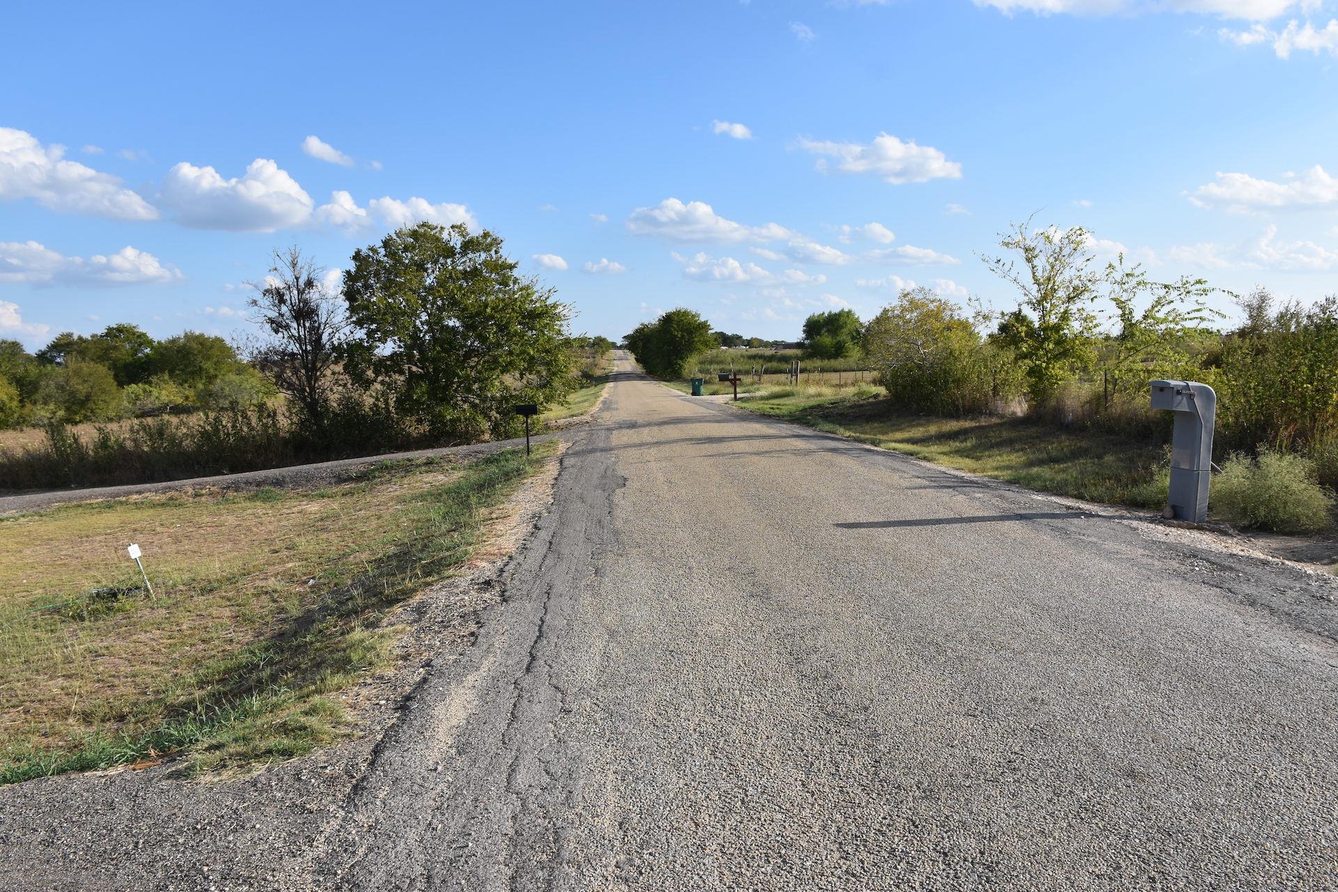 3751 County Road 463 Elgin TX 78621